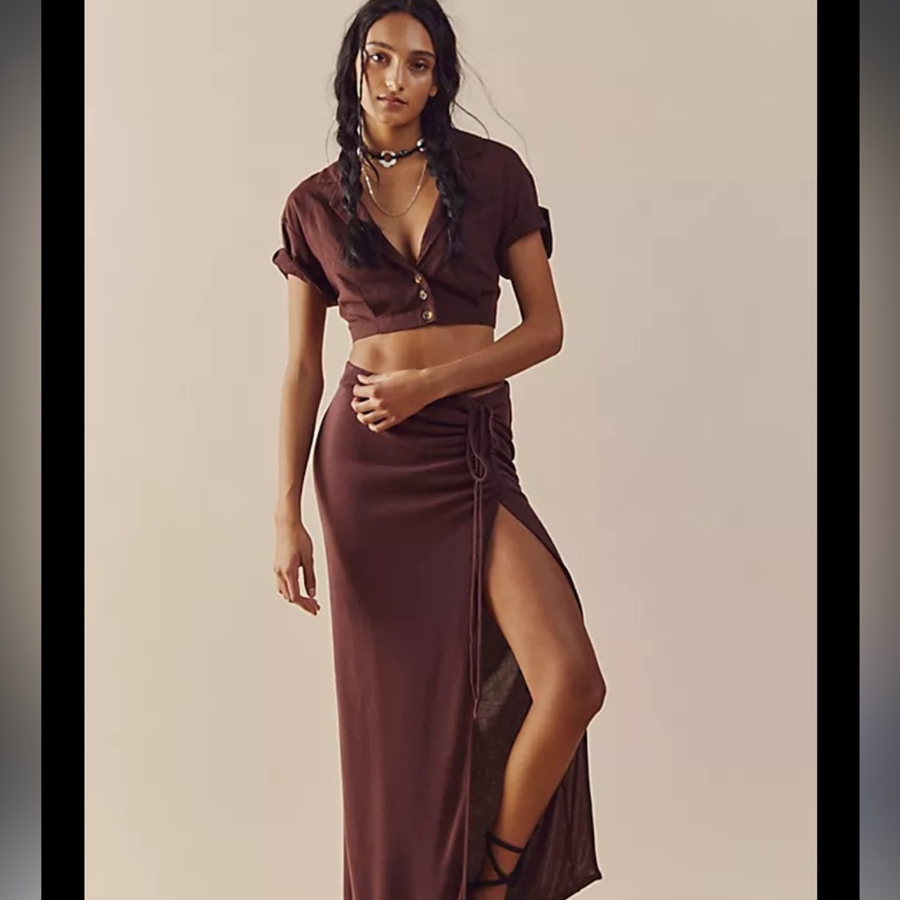 Free People Kabella Set in Hot Fudge
NWOT
Never worn
XS top/bottom; runs large